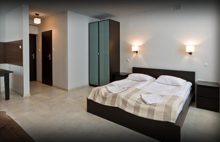 Hotel Avion